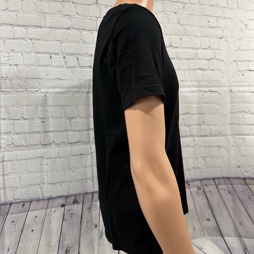 H&M VNeck - Picture 4 of 10